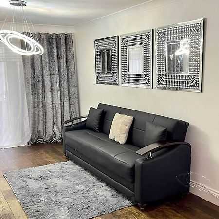 Spacious 4 Bedroom House Billericay Ngoại thất bức ảnh