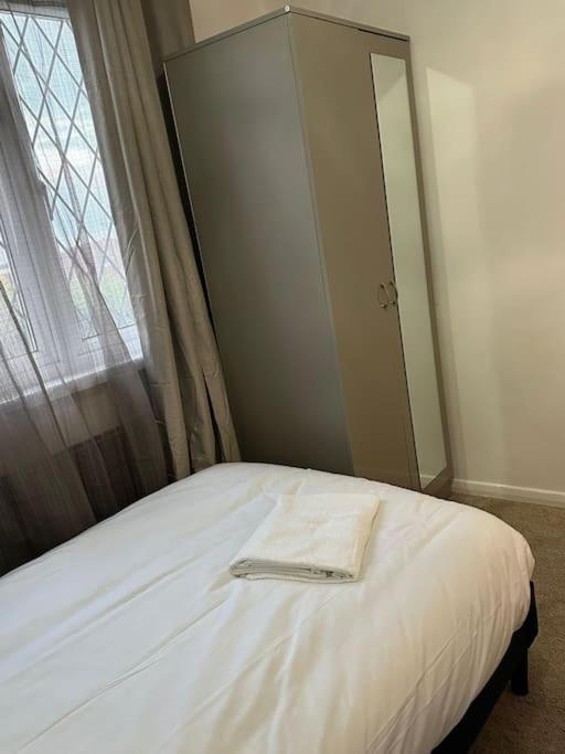 Spacious 4 Bedroom House Billericay Ngoại thất bức ảnh