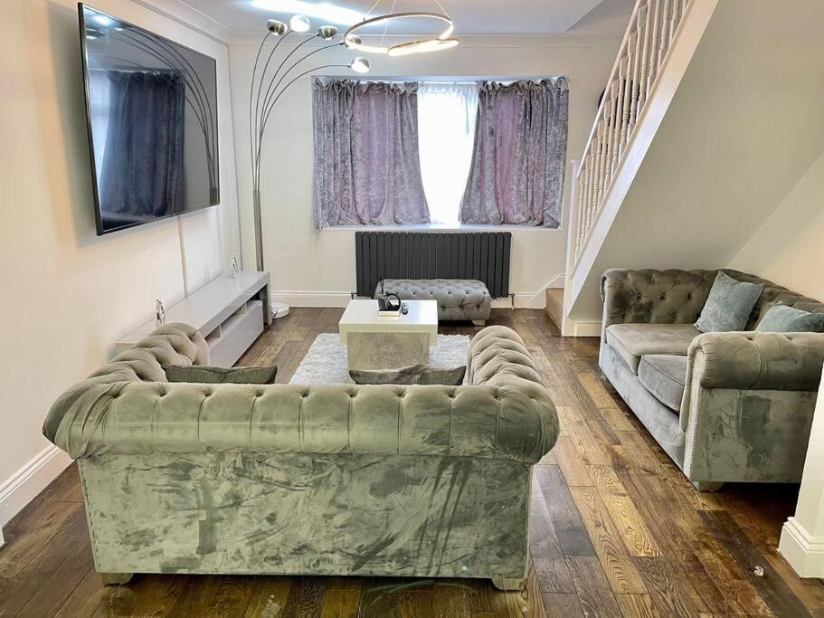 Spacious 4 Bedroom House Billericay Ngoại thất bức ảnh